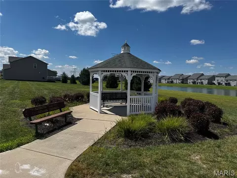 Exterior - 401 Copperfield Ct, Saint Charles, MO 63301 photo 7 of 7