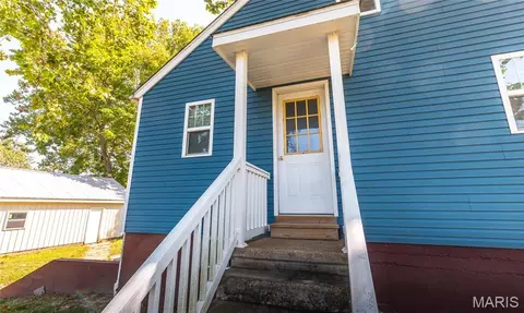 Exterior - 100 S Elm, Rolla, MO 65401 photo 7 of 10