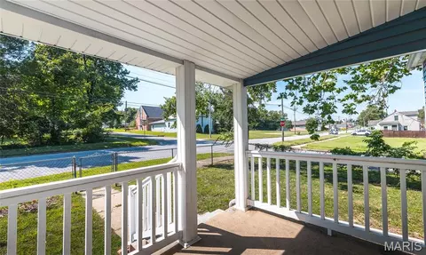 Exterior - 100 S Elm, Rolla, MO 65401 photo 6 of 10