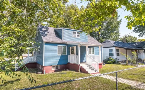 Exterior - 100 S Elm, Rolla, MO 65401 photo 1 of 10