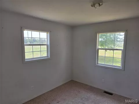 Bedroom - 97 Concord Dr, Marshfield, MO 65706 photo 3 of 3