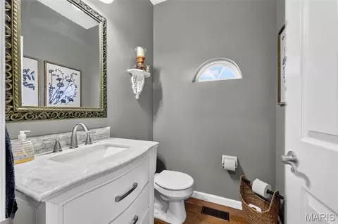 Bath - 522 Ironwood Dr, O'fallon, MO 63368 photo 1 of 9