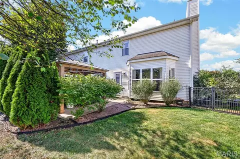 Exterior - 522 Ironwood Dr, O'fallon, MO 63368 photo 8 of 10