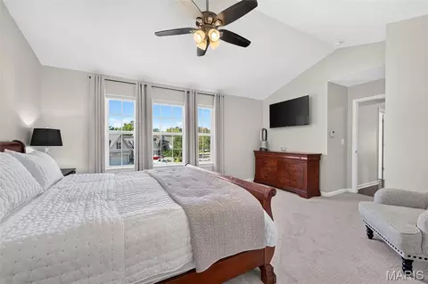 Bedroom - 522 Ironwood Dr, O'fallon, MO 63368 photo 4 of 9