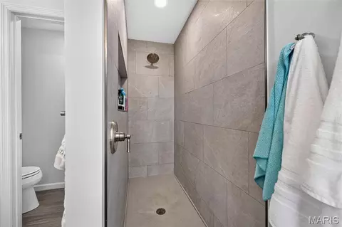 Bath - 522 Ironwood Dr, O'fallon, MO 63368 photo 5 of 9