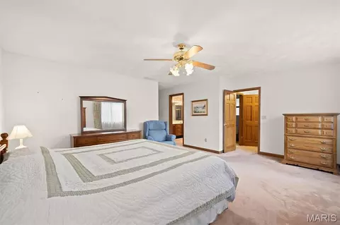 Bedroom - 1027 Shadow Ridge Xing, O'fallon, IL 62269 photo 7 of 8