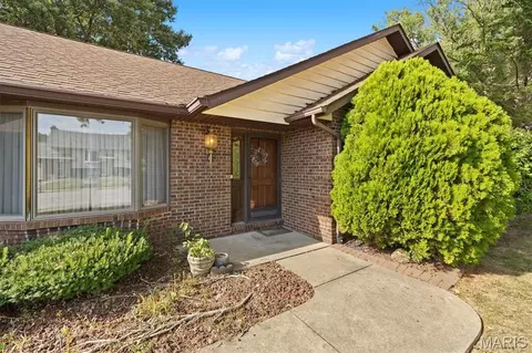 Other - 1027 Shadow Ridge Xing, O'fallon, IL 62269 photo 2 of 9