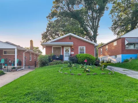 4707 Begg Blvd, Saint Louis, MO 63121