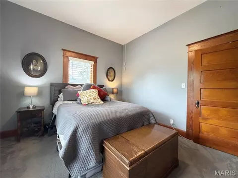 Bedroom - 409 E Salling St, Perry, MO 63462 photo 1 of 2