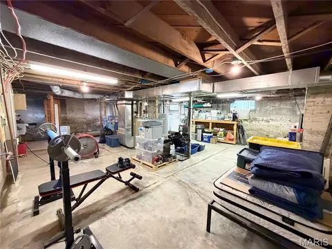 Other - 409 E Salling St, Perry, MO 63462 photo 4 of 8