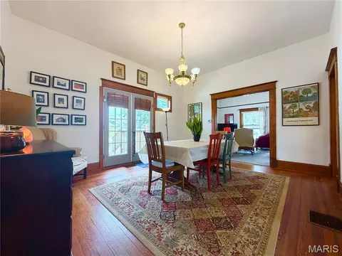 Dining - 409 E Salling St, Perry, MO 63462 photo 2 of 3