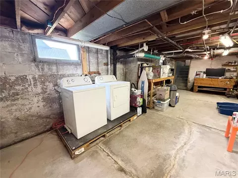 Other - 409 E Salling St, Perry, MO 63462 photo 5 of 8