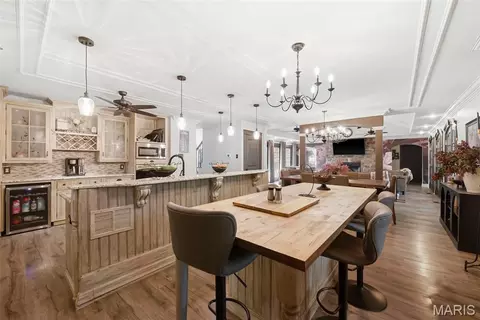 Kitchen - 6020 Lafayette Dr, Weldon Spring, MO 63304 photo 2 of 11