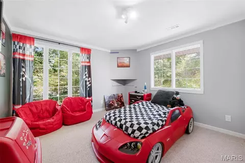 Bedroom - 6020 Lafayette Dr, Weldon Spring, MO 63304 photo 5 of 7