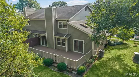 Exterior - 718 Turtle Cv, Ballwin, MO 63011 photo 6 of 7