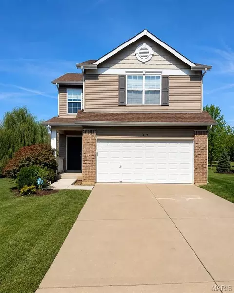 77 Parkgate Ct, Lake Saint Louis, MO 63367