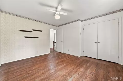 Bedroom - 2073 Willow Leaf Dr, Frontenac, MO 63131 photo 4 of 8