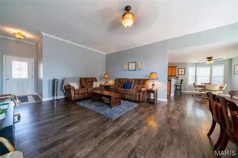 Other - 830 S Central St, Centralia, MO 65240 photo 2 of 4