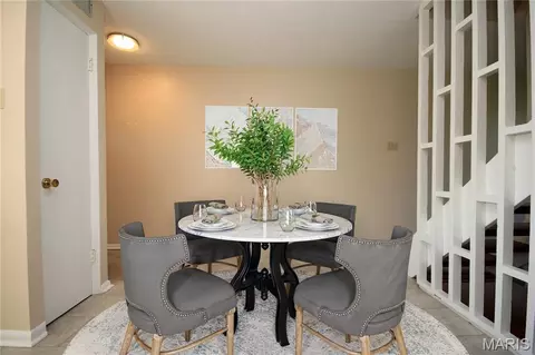 Dining - 35 Tower Hill Ct, Olivette, MO 63132 photo 3 of 3