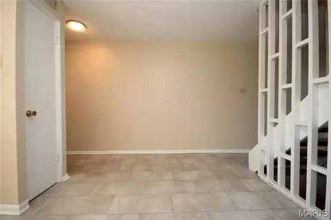 Entry Way - 35 Tower Hill Ct, Olivette, MO 63132 photo 1 of 1