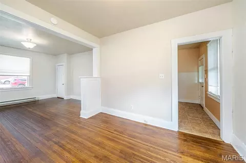 Living - 345 E Springfield Ave, Saint Clair, MO 63077 photo 5 of 7
