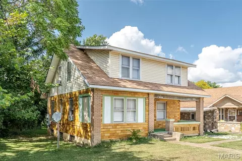 Exterior - 345 E Springfield Ave, Saint Clair, MO 63077 photo 2 of 7