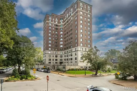 410 N Newstead Ave #11E, Saint Louis, MO 63108