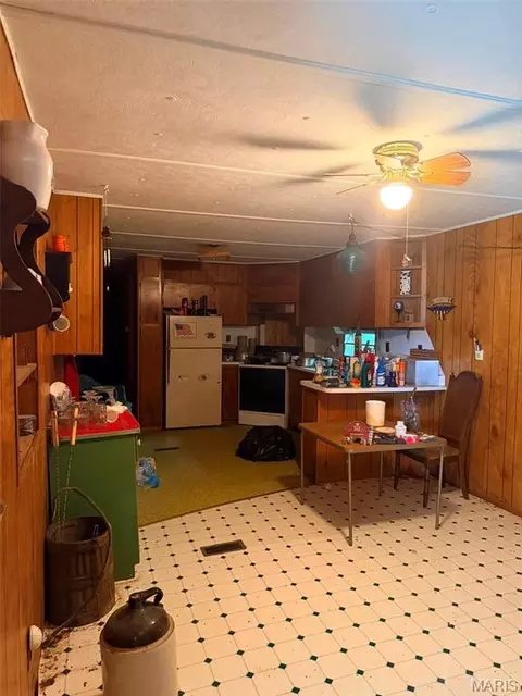 Kitchen - 619 E Bims Rd, Brussels, IL 62013 photo 1 of 2