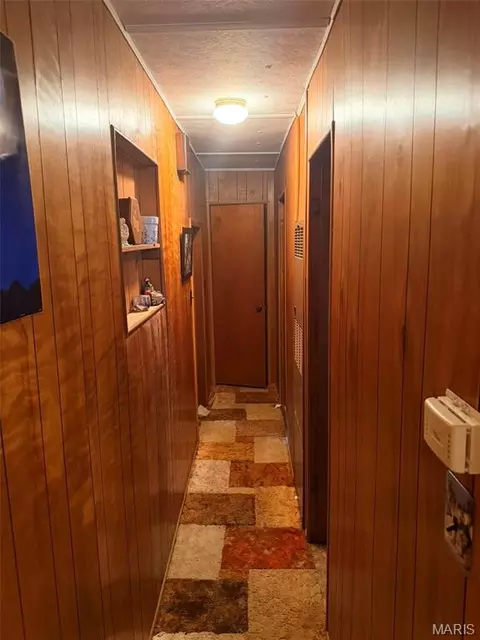 Entry Way - 619 E Bims Rd, Brussels, IL 62013 photo 1 of 1