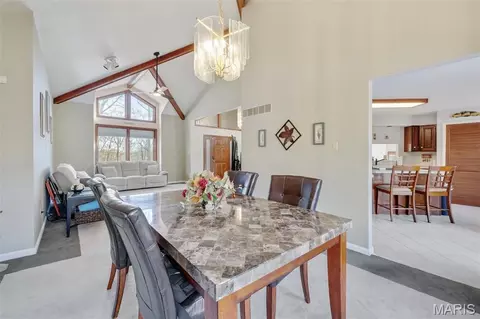 Dining - 1884 Morgan Rd, Barnhart, MO 63012 photo 2 of 3
