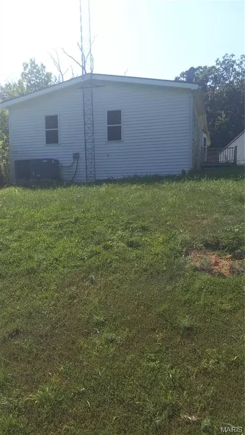 Exterior - 22287 Muse Rd, Wright City, MO 63390 photo 3 of 5