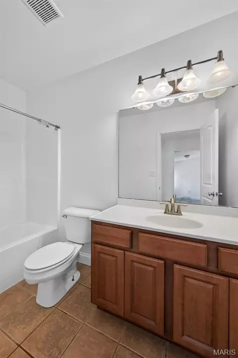 Bath - 129 E Pacific St, Pacific, MO 63069 photo 2 of 2