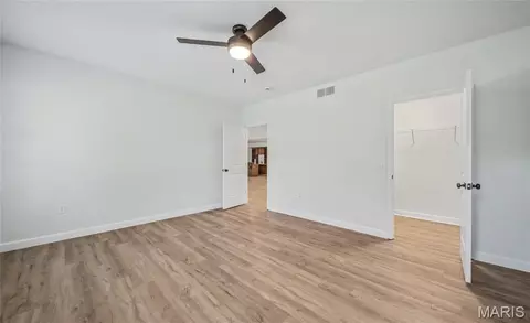 Bedroom - 1203 Aster Ct, Saint James, MO 65559 photo 2 of 2