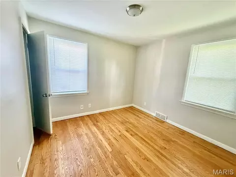 Bedroom - 6122 Jackson Ave, Berkeley, MO 63134 photo 1 of 1