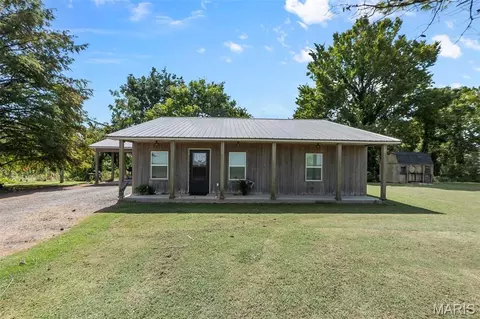 Exterior - 425 County Highway 454, Steele, MO 63877 photo 1 of 11