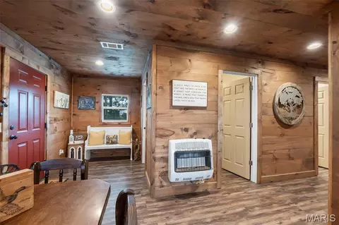 Entry Way - 425 County Highway 454, Steele, MO 63877 photo 1 of 3