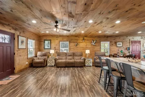 Living - 425 County Highway 454, Steele, MO 63877 photo 1 of 1