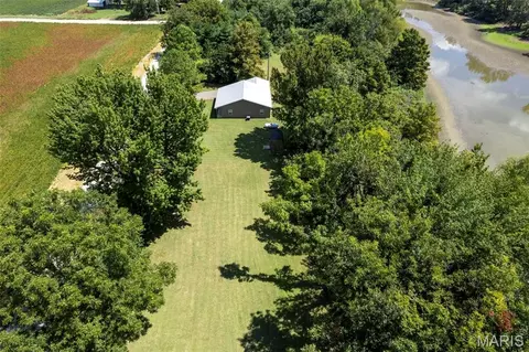 Exterior - 425 County Highway 454, Steele, MO 63877 photo 6 of 11