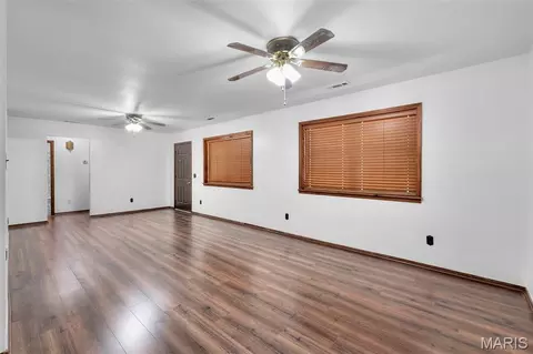 Living - 613 Jones St, Kennett, MO 63857 photo 1 of 3