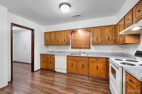 Kitchen - 613 Jones St, Kennett, MO 63857 photo 3 of 3