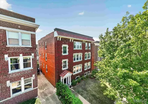 6320 Northwood Ave #3, Clayton, MO 63105