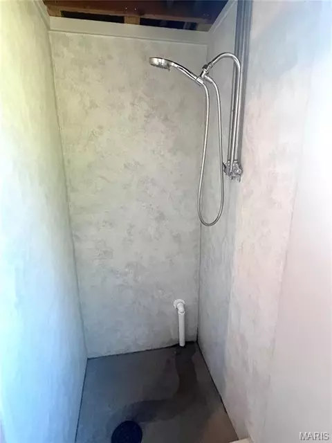 Bath - 50 Laird Ave, Rolla, MO 65401 photo 3 of 3