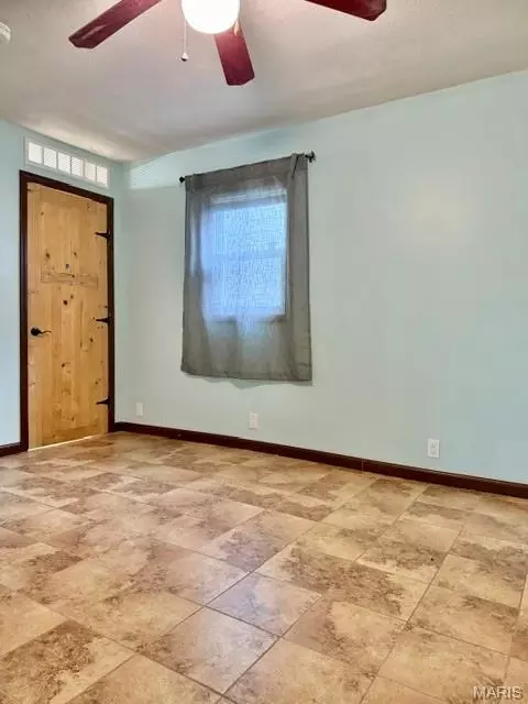 Other - 411 Smith St, Hannibal, MO 63401 photo 8 of 20