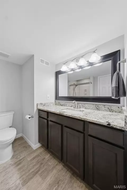 Bath - 130 Mccluer Dr, O'fallon, MO 63368 photo 3 of 3