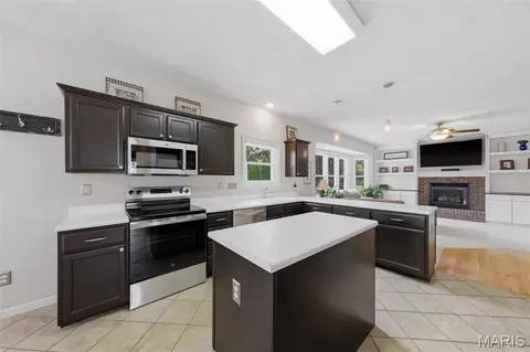 Kitchen - 130 Mccluer Dr, O'fallon, MO 63368 photo 1 of 2