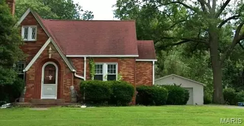 1004 Franklin Ave, Edwardsville, IL 62025