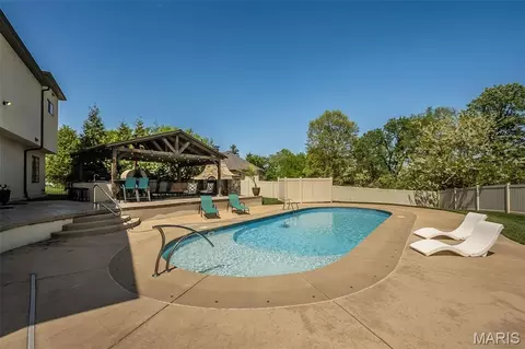Exterior - 604 Glyn Cagny, Ballwin, MO 63021 photo 8 of 19