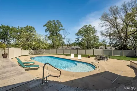 Exterior - 604 Glyn Cagny, Ballwin, MO 63021 photo 6 of 19