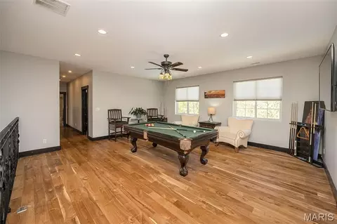 Entry Way - 604 Glyn Cagny, Ballwin, MO 63021 photo 10 of 10