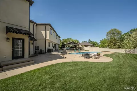 Exterior - 604 Glyn Cagny, Ballwin, MO 63021 photo 10 of 19